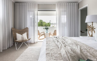 Surf Curtains FKR Group () Surf Curtains FKR Group ()
